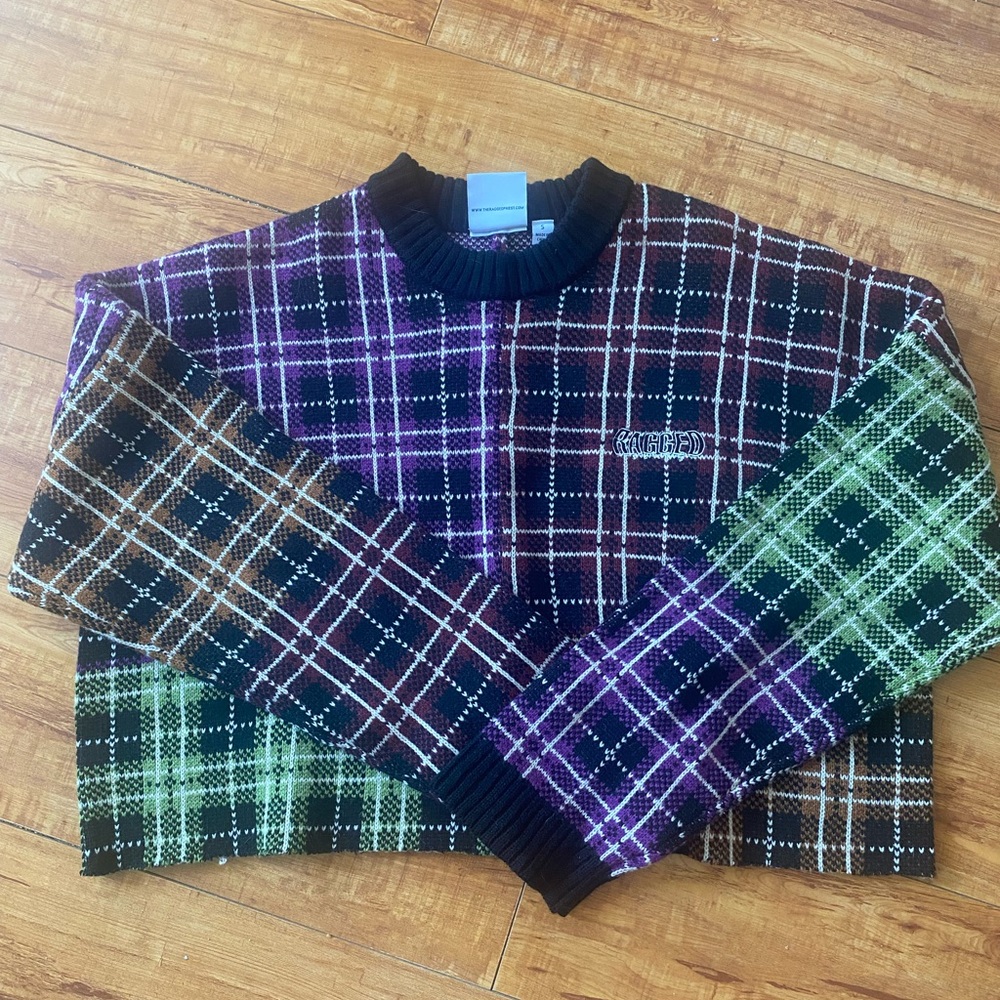 CROPPED RAGGED PRIEST PLAID SWEATER